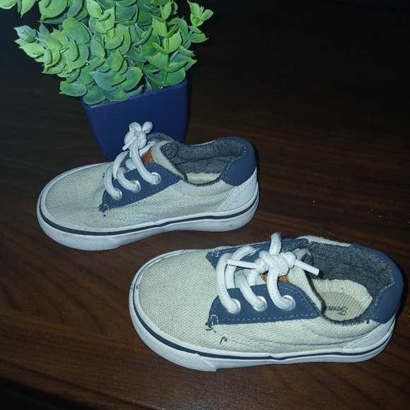 Tommy Bahama Kids Shoes in Cream and Navy Size 5 Toddler Boy - Picture 5 of 9
